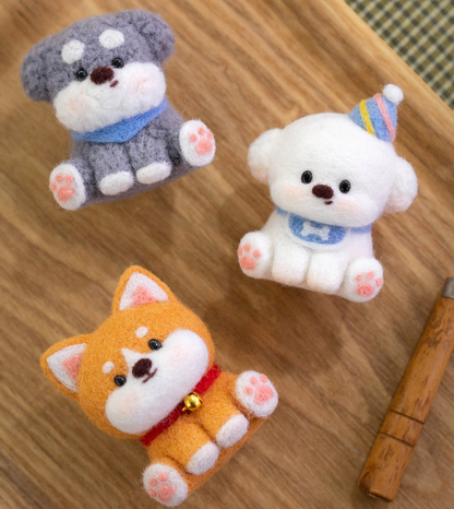 Finished Puppy pals felt dogs close-up.
